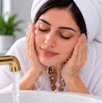 مرطوب کردن پوست