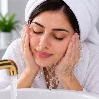 مرطوب کردن پوست